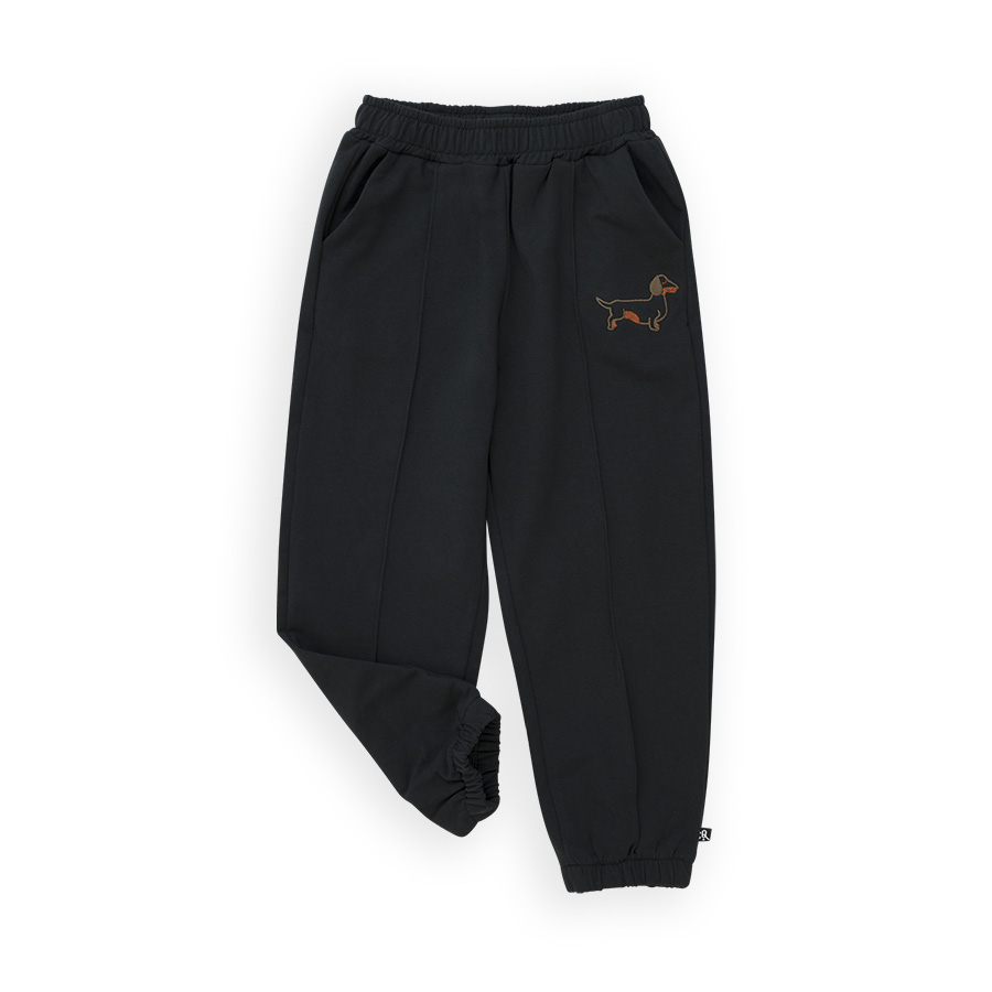 [CARLIJNQ/칼라인큐] Dachshund - jogger with embroidery
